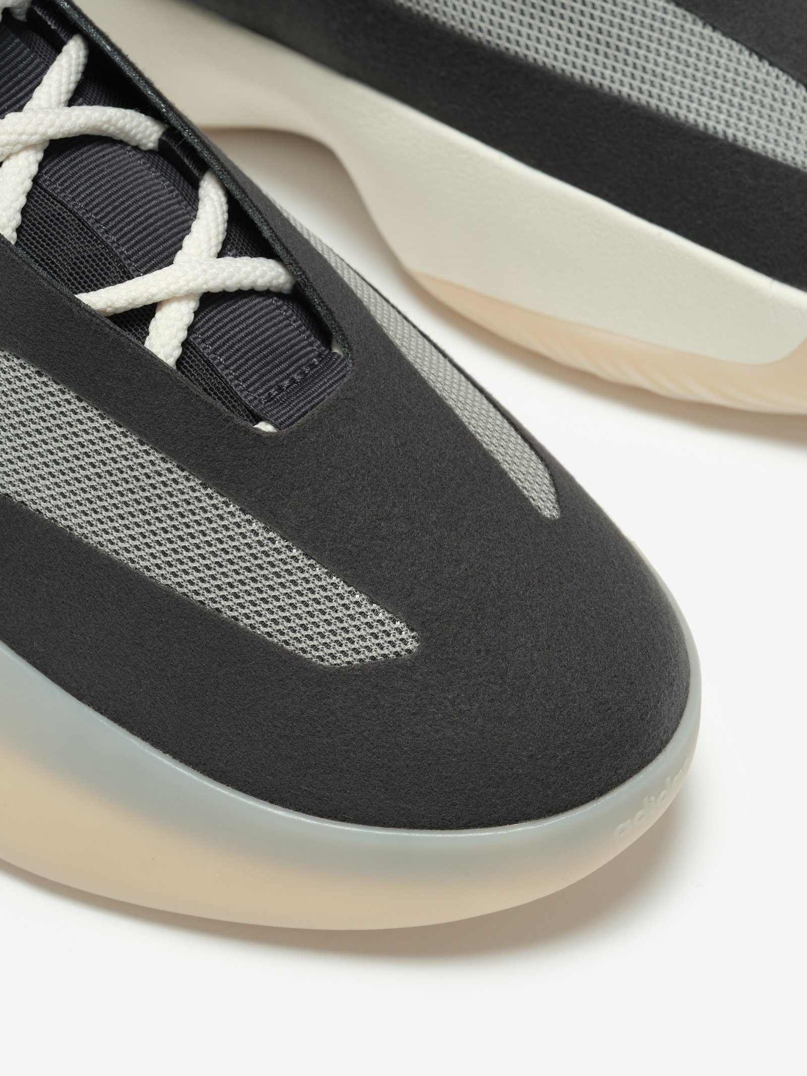 II Basketball - Image 7